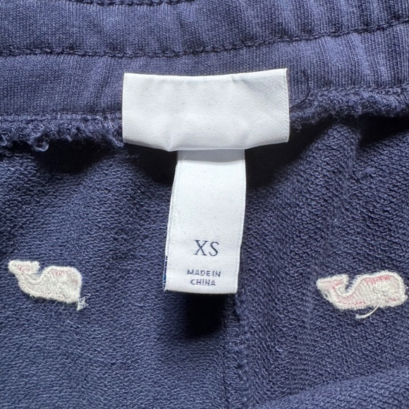 Vineyard Vines x Target Embroidered Whale Shorts (XS) | NWOT - Picture 4 of 4